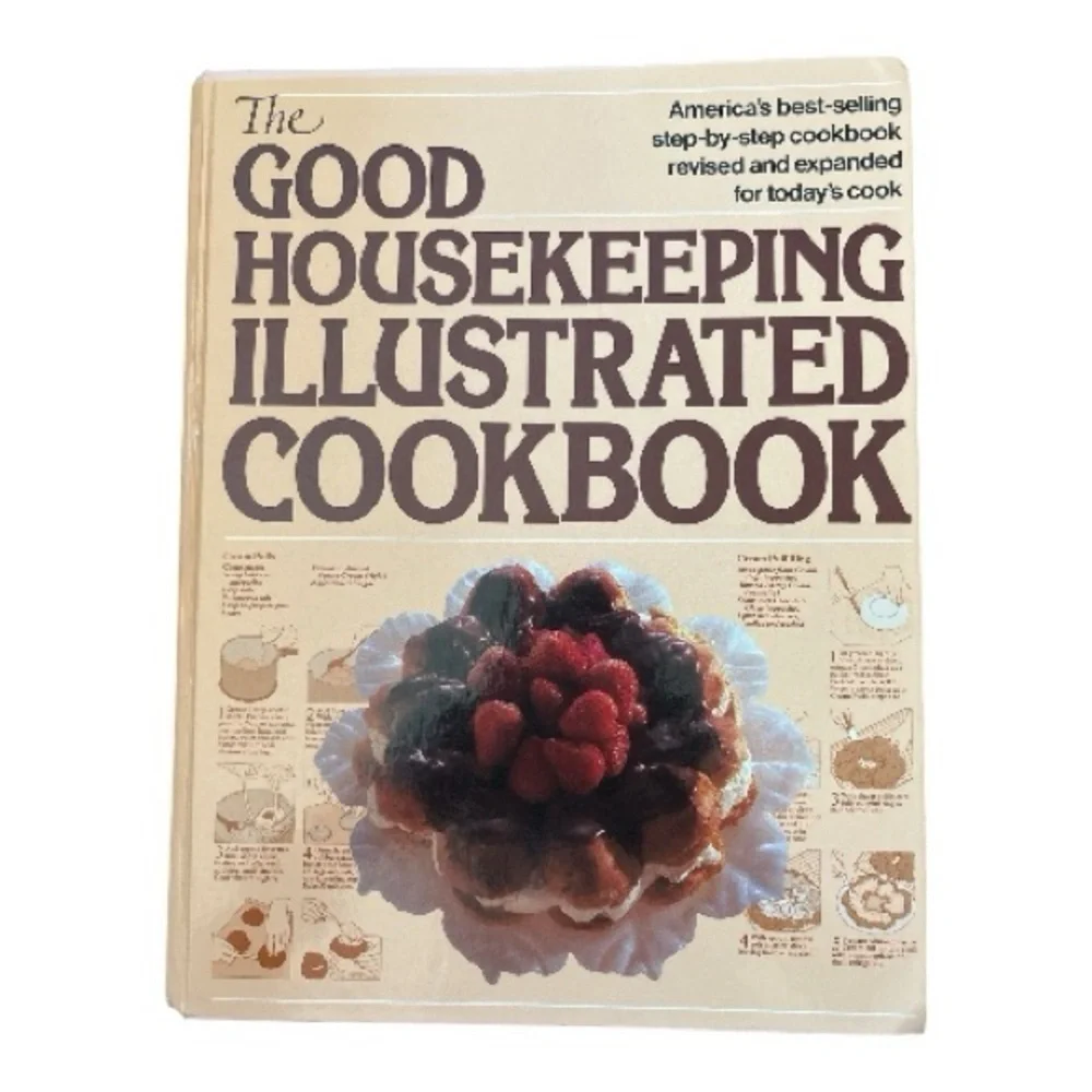 Good Housekeeping Illustrated Cookbook, 1989 edition. Colorful pictures Vintage